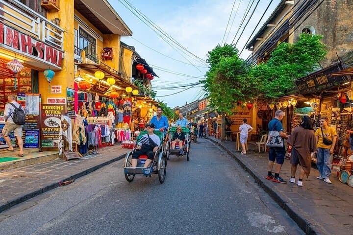 Da Nang Evening Tour: Monkey Mountain, Marble Mountains & Hoi An Lanterns photo 6