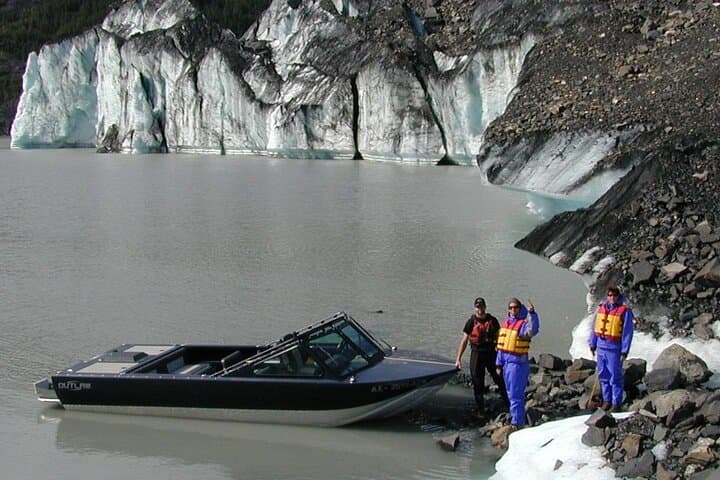 Private Spencer Glacier Jetboating: Jetboat to Icebergs from Portage photo 3