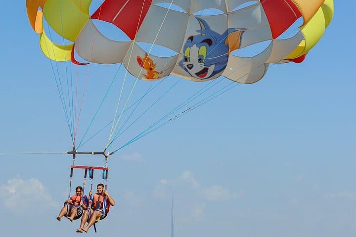 Parasailing Dubai: 120m Sky-High Flight Over Burj Al Arab & The Palm photo 3