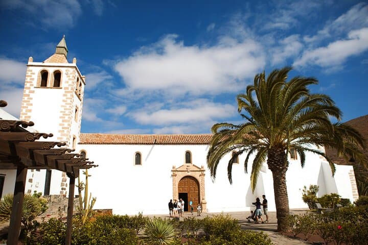 Full-Day Fuerteventura South Tour: Ajuy Caves, Betancuria & Corralejo Dunes photo 3