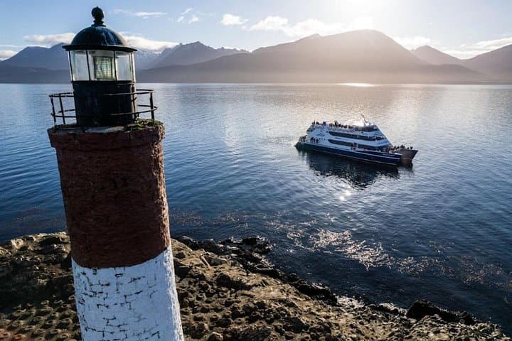 Beagle Channel Cruise: Les Eclaireurs Lighthouse, Sea Lions & Karelo Island Hike photo 2