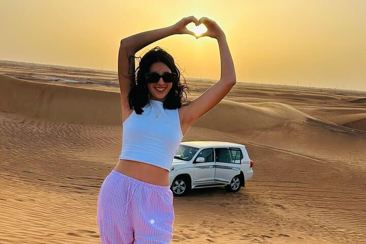 Dubai Morning Desert Safari: Dune Bashing, Sandboarding & Camel Rides photo 4