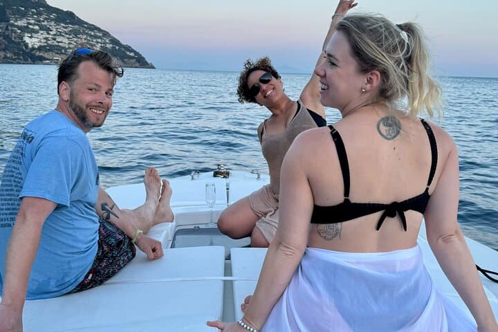 Amalfi Coast Private Sunset Motorboat Tour from Positano photo 4