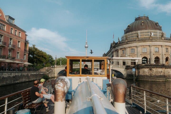 1-Hour Sightseeing Cruise on Historic Steamship Kaiser Friedrich — Berlin Spree River Tour photo 2