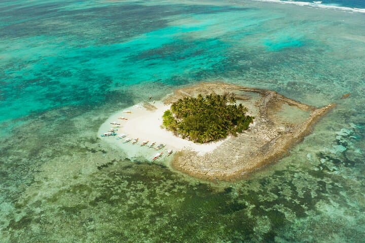 Siargao Tri-Island Tour: Daku, Guyam & Naked Island with Boodle-Fight Lunch photo 1
