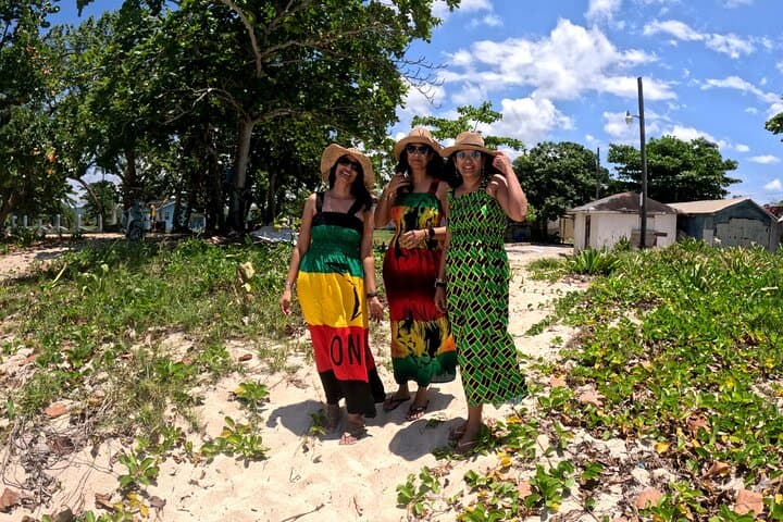 Discover the Magic of Negril: Beaches, Cliffs, and Local Finds photo 5
