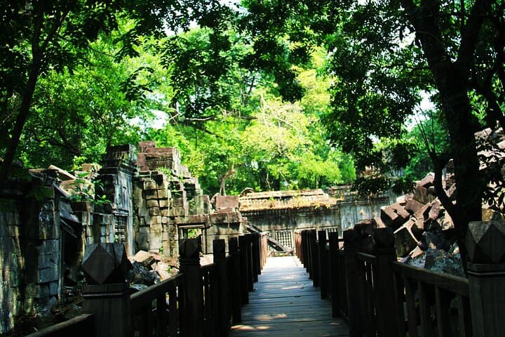 Banteay Srei & Beng Mealea: Private Day Tour from Siem Reap to Angkor's Carved Temples photo 6