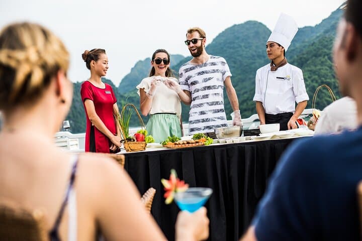 Luxury Halong Bay Cruise: 2-Day Escape from Hanoi photo 5