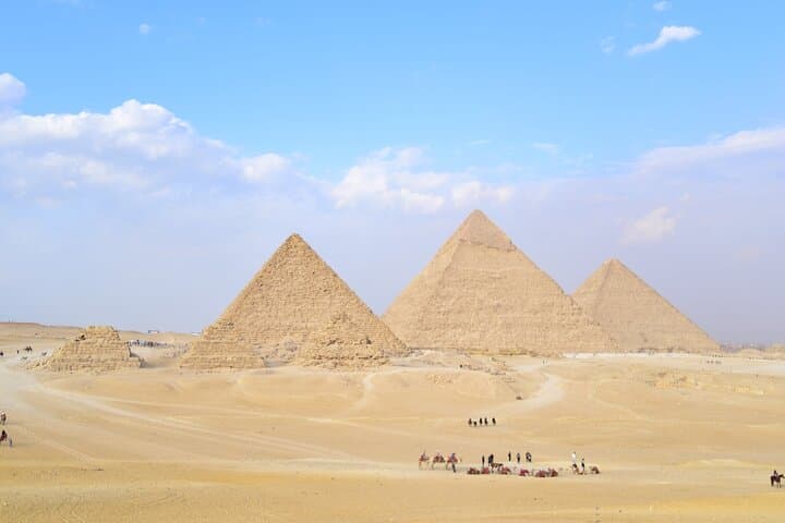 15-Day Egypt Tour: Nile Cruise, Pyramids & White Desert Adventure photo 6