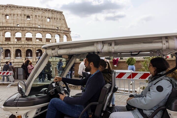 Private Golf Cart Tour in Rome: Panoramas, History & Trastevere photo 4