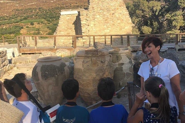Family Adventure at the Palace of Knossos — Skip-the-Line Guided Tour in Crete photo 1