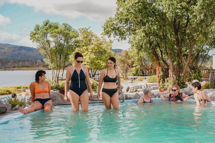 Middle Earth Meets Rotorua: 2-Day Geothermal & Māori Cultural Escape photo 2
