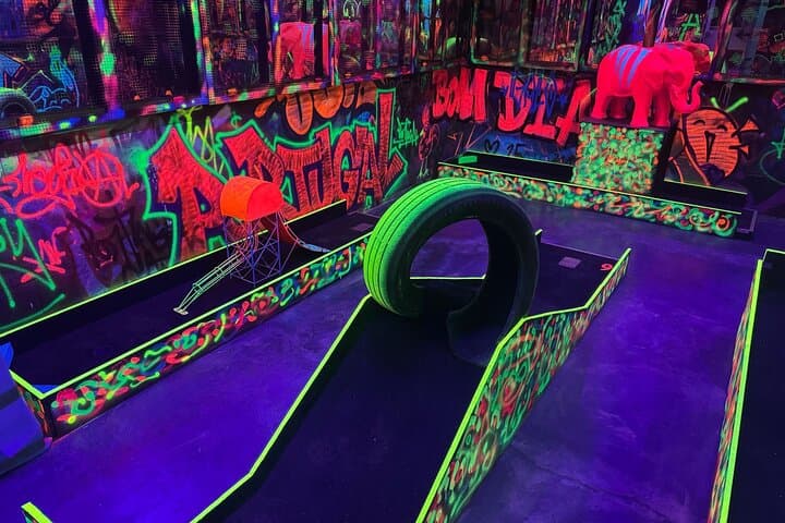 Neon Nights: UV 18-Hole Mini Golf and Cocktail Bar in Lisbon photo 6