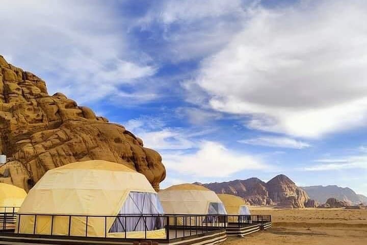 Petra and Wadi Rum: 2-Day VIP Bubble & 3-Hour Jeep Adventure from Amman photo 2