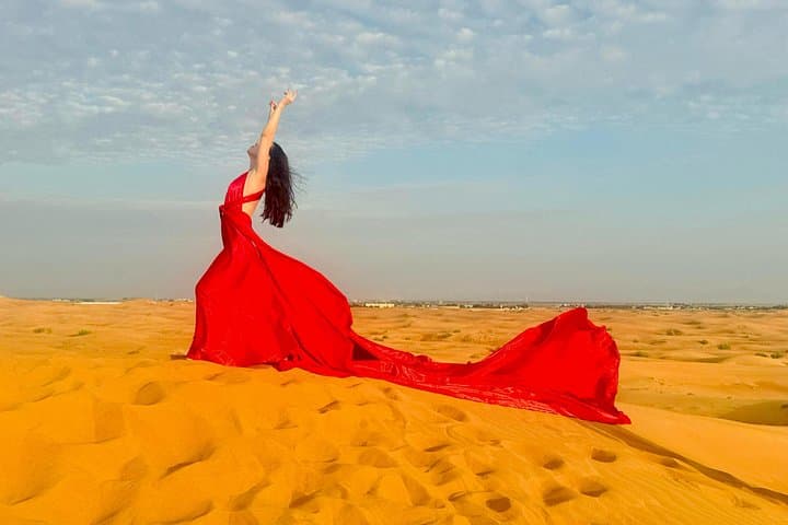 Dubai Evening Desert Safari with Flying Dress Photoshoot photo 4
