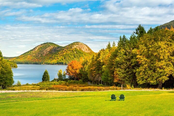 Classic Acadia Private Tour: Cadillac Mountain, Thunder Hole & Hidden Gems photo 2
