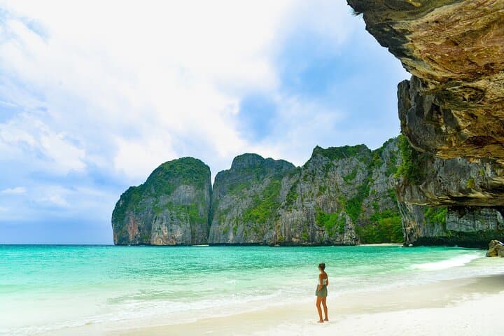 Phi Phi 7 Islands & Maya Bay Longtail Boat Snorkel Adventure photo 2