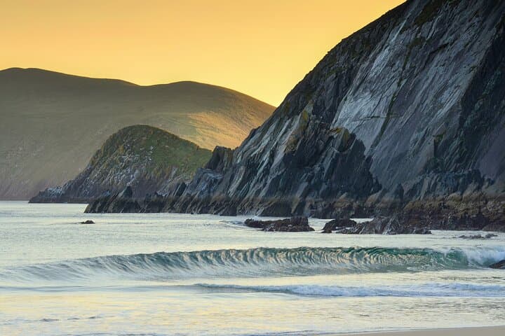 Dingle Peninsula Private Tour: Full-Day Slea Head Drive, Beaches & Ancient Ruins photo 5