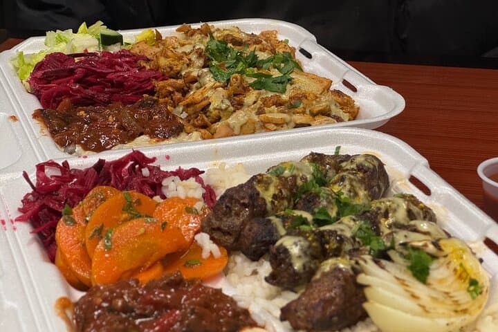 Brooklyn Chef-Led Street Food Tour: Williamsburg & Greenpoint Eats photo 3