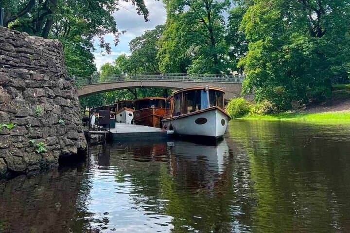 Riga Canal and Daugava River Cruise: Historic Boat Tour from Bastejkalns photo 6