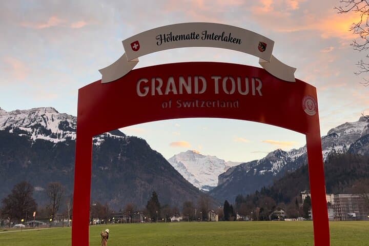 Private Driver-Guide Grand Tour of Switzerland: 8 Days Across Alps, Castles and Iconic Peaks photo 2