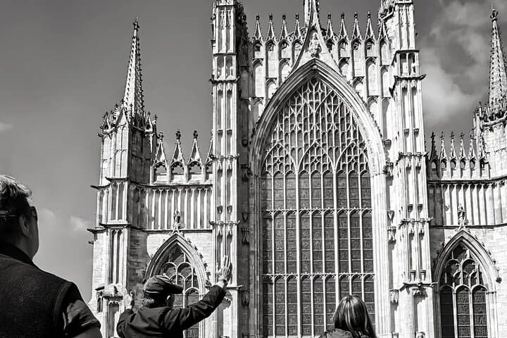 Gunpowder Plot Walking Tour in York: Dark History & Haunted Streets photo 6