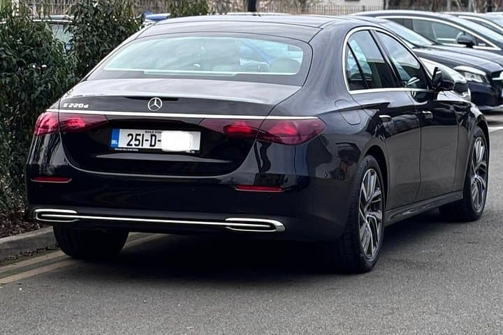 Luxury Chauffeured Day Tour from Dublin: Cliffs of Moher, Galway & Seán’s Bar photo 4
