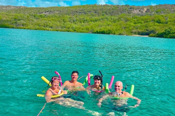 Private Sunset Snorkel Charter in Curaçao: Sail, Snorkel & Sunset at Fuik Bay