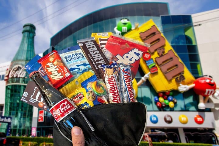 Sweet Side of Vegas: Chocolate & Candy Walking Tour on the Strip photo 1