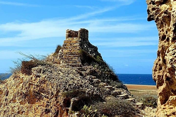 Private 8-Hour Aruba Full-Island Adventure — Customize Beaches, Caves & Culture photo 5