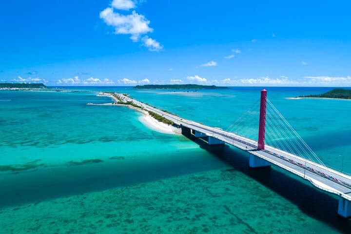 Okinawa Coastal Bike Tour: 3-Hour Henza & Hamahiga Ride with Guide photo 2