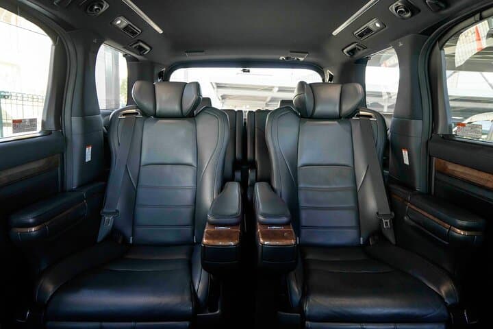 Tokyo 5-Hour Private Car Tour & NRT/HND Airport Transfer: Efficient Sightseeing and Smooth Transfers photo 5