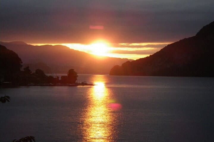Interlaken Sunset Sightseeing: Mountain & Lake Views at Dusk photo 2