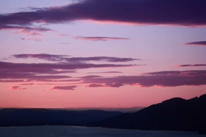 Heaven Viewpoint over Lake Thun: Quick Interlaken Sightseeing Tour photo 2