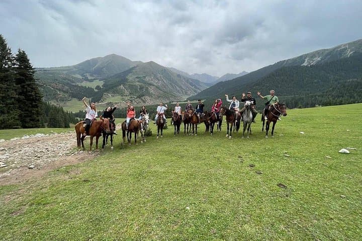 Between Peaks and Traditions: 5-Day Issyk-Kul Yurt, Horse and Gorge Adventure photo 3