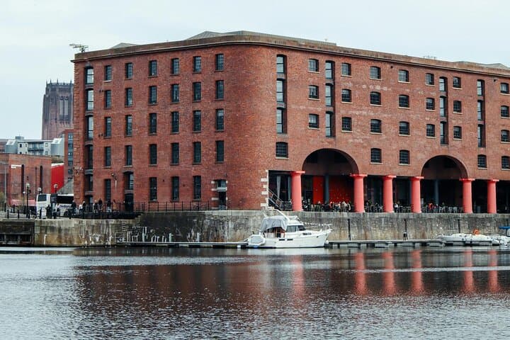 Self-Guided Walking Tour of Liverpool: Royal Albert Dock, Beatles & Historic Landmarks photo 2