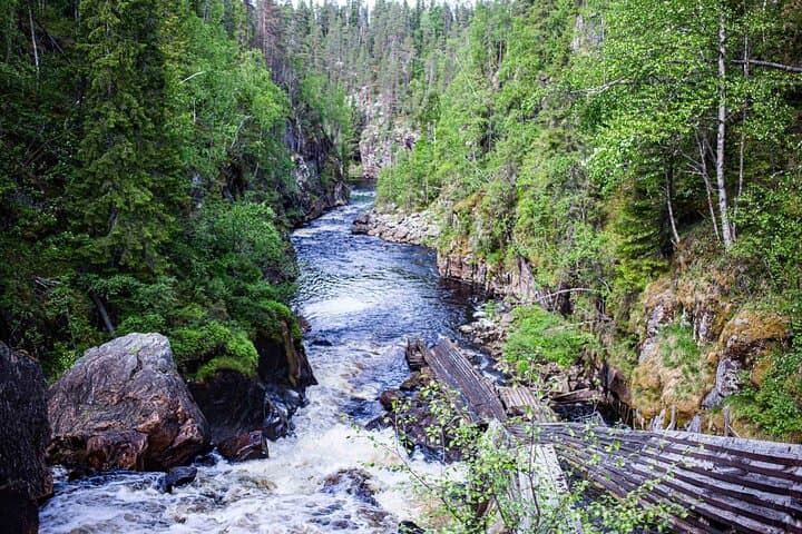 Korouoma Canyon & Auttiköngäs Waterfall Photography Hike from Rovaniemi