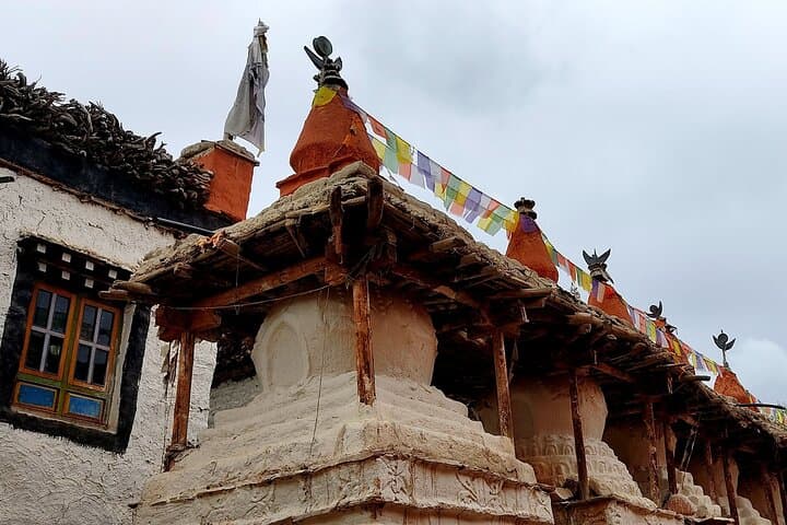 Upper Mustang Trek 14 Days: Lo Manthang Cultural High-Desert Trek photo 6