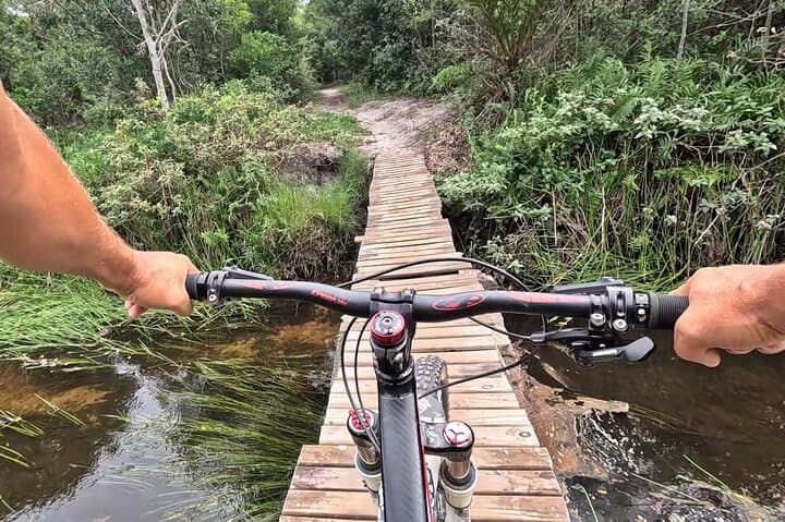 Fat-Biking Mozambique Beach & Red River Trails — Florianópolis Adventure photo 3