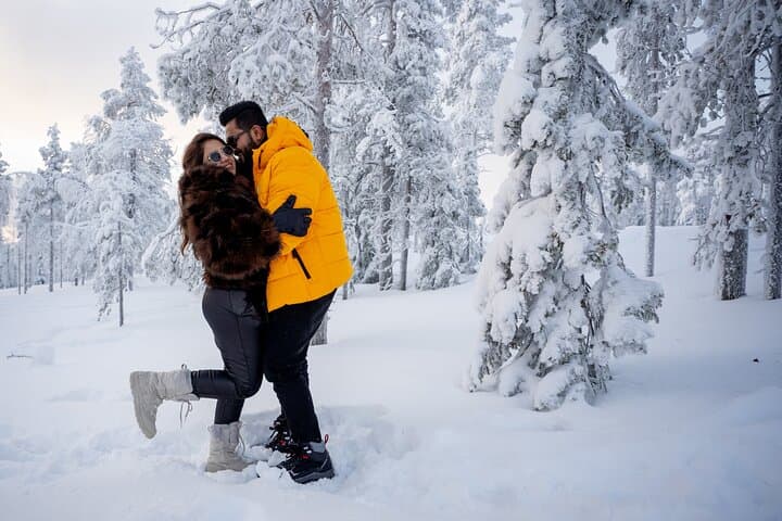 Rovaniemi Nature Photoshoot: Arctic Forest & Snow Portrait Session photo 4