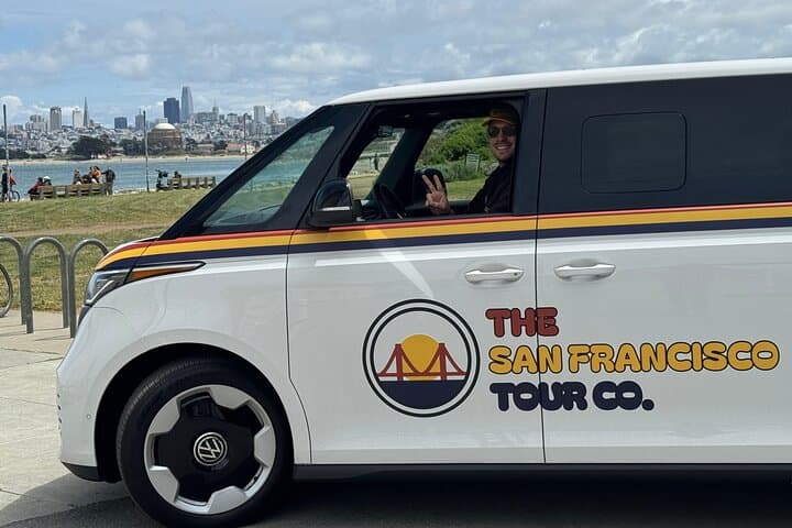 Bespoke EV VW Van Tour San Francisco — ID.Buzz Private City Experience photo 4