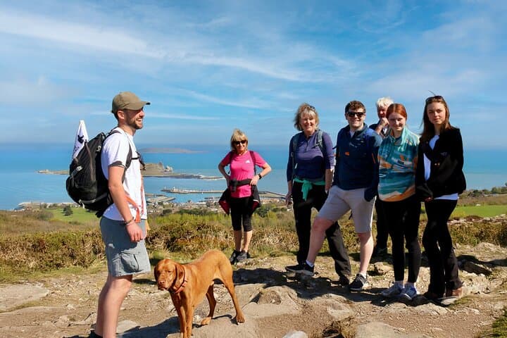 Howth Cliff Walk: Guided Dublin Coastal Hike with Local Howth Guides