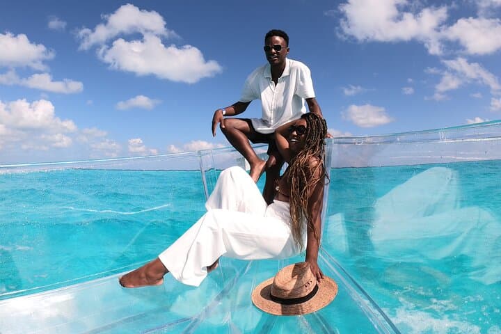 Clear-Bottom Boat Tour in Cancun: 90 Minutes Over Nichupté Lagoon and Coral Reefs photo 6