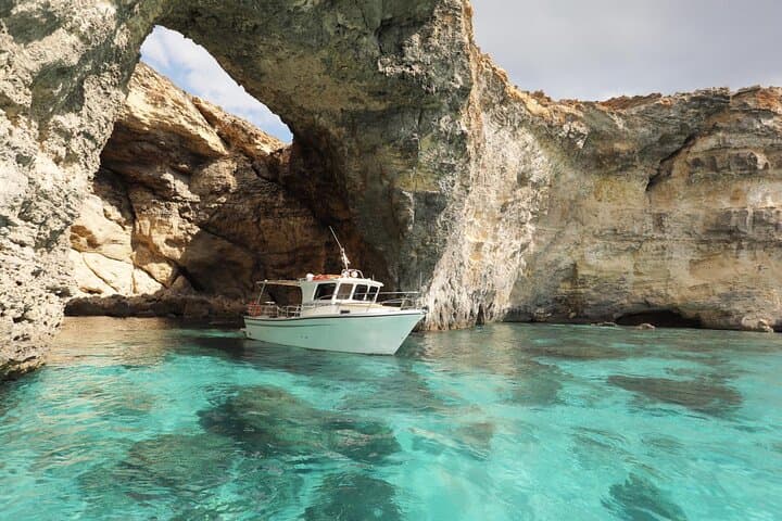 Private Boat Charter to Comino & Blue Lagoon from Malta