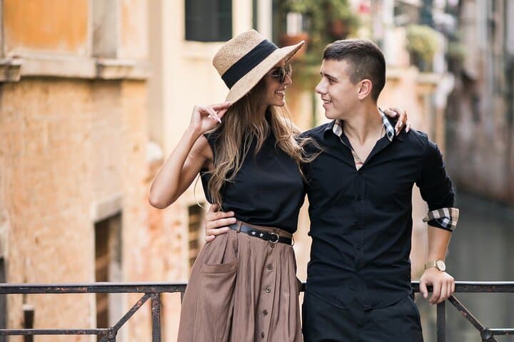 Venice Romantic Photoshoot: St. Mark’s Square to Rialto Professional Photowalk photo 6