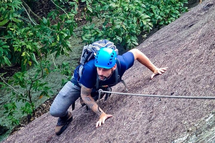 Guided Ascent of Sugarloaf (Sugar Bread) — Rio de Janeiro Rock Climb photo 4