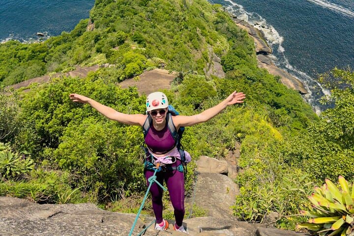 Guided Ascent of Sugarloaf (Sugar Bread) — Rio de Janeiro Rock Climb