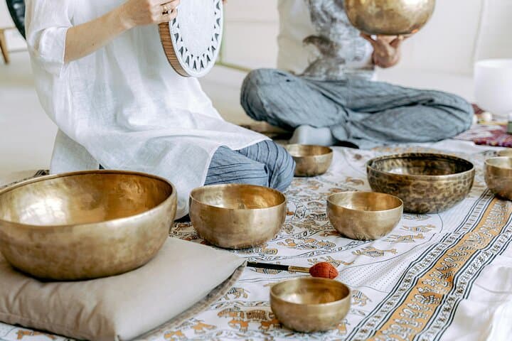Kathmandu Himalayan Singing Bowl Meditation: Guided Sound Healing for Stress Relief photo 2