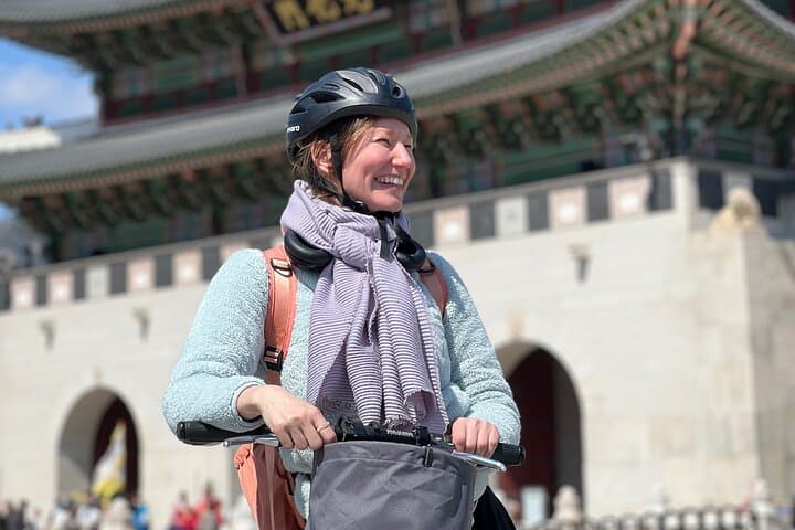 Pedal Through Old Seoul: Sunset Bike Tour of Joseon Palaces & Local Eats photo 2