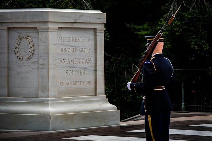 Private Tour of Arlington National Cemetery with Hotel Pickup — A Guided Walk Through History photo 4